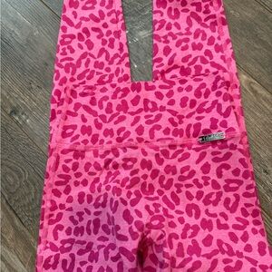 Bombshell Sportswear Pink Leopard Leggings